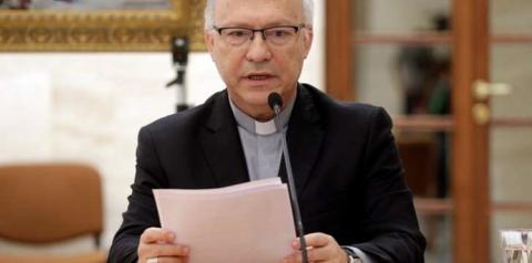 Bispos chilenos oferecem renúncia coletiva ao papa por escândalo de abusos