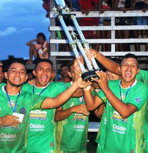 Amigos de Óbidos é campeão da segunda edição da copa Revelando Talentos. A final foi na comunidade da Vila Vieira.